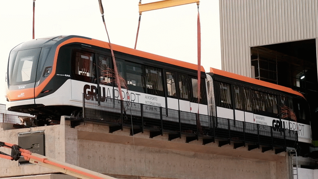 Aeroporto de Guarulhos recebe terceiro veículo do Aerómovel 